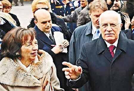 克劳斯夫人,跨越时代的女性力量与智慧